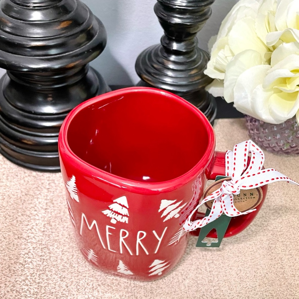 NWT Rae Dunn MERRY Ceramic Mug - Picture 6 of 7